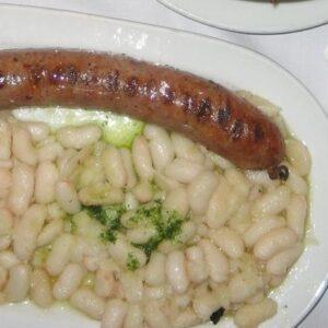 Ración de butifarra con mongetes